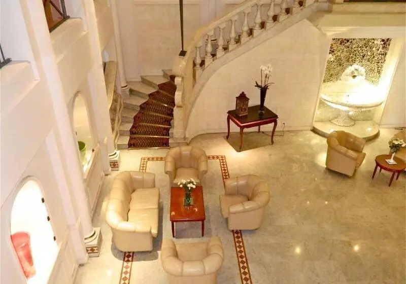 Hotell B4 Park Nice