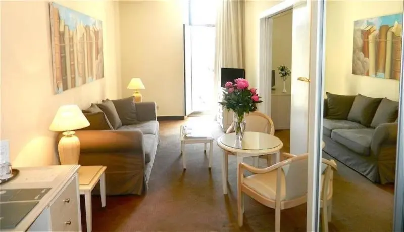 Hotell B4 Park Nice