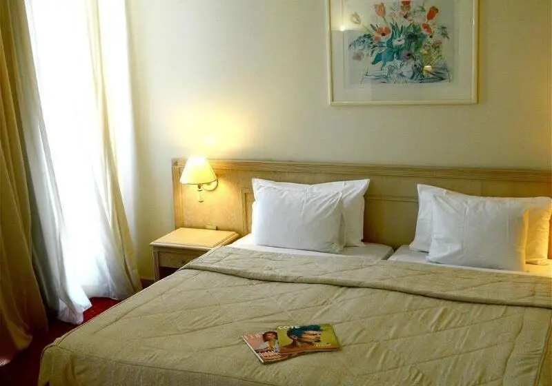 Hotell B4 Park Nice