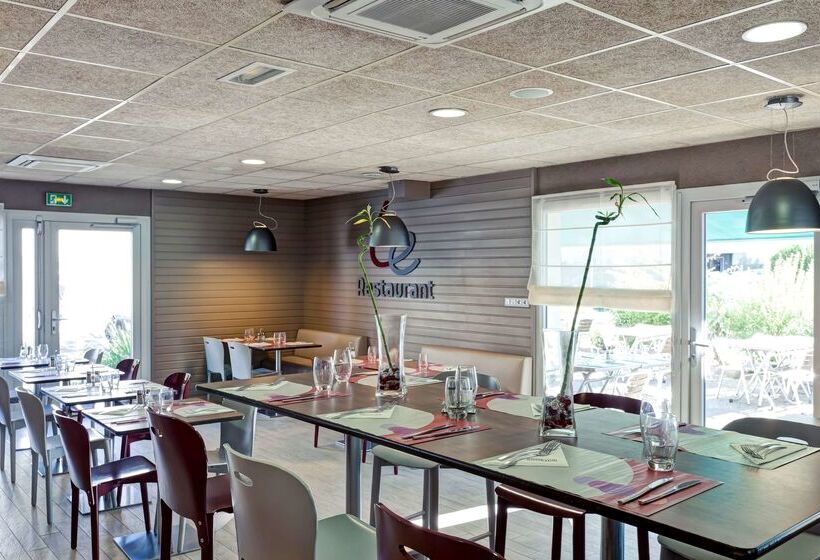 فندق Campanile Genève Ferney Voltaire