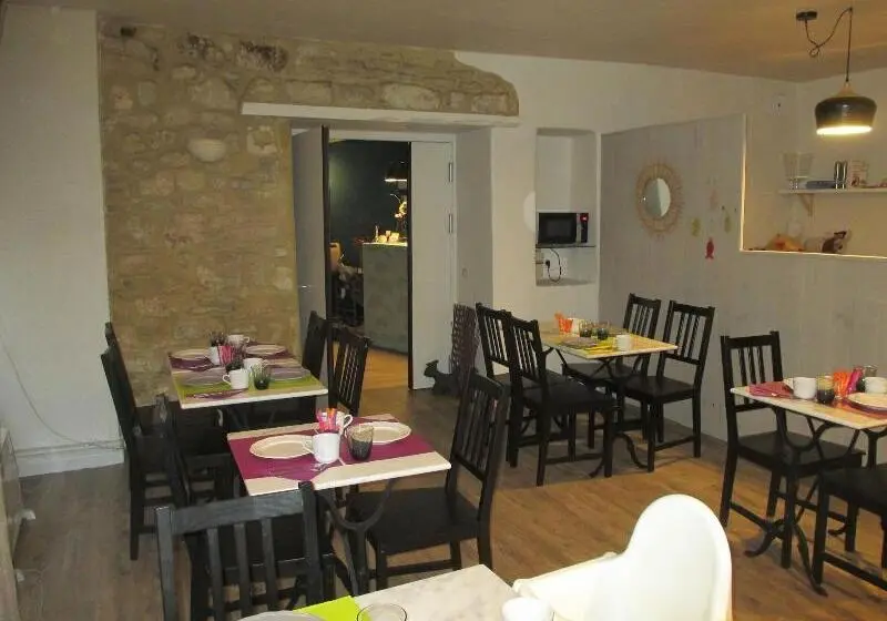 هتل Hôtel Saint Florent