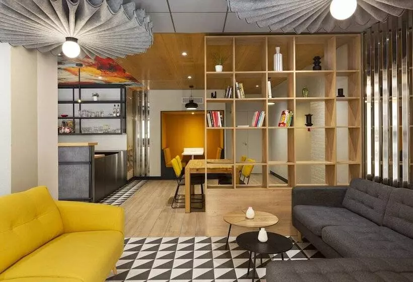 酒店 Ibis Marseille Centre Prefecture