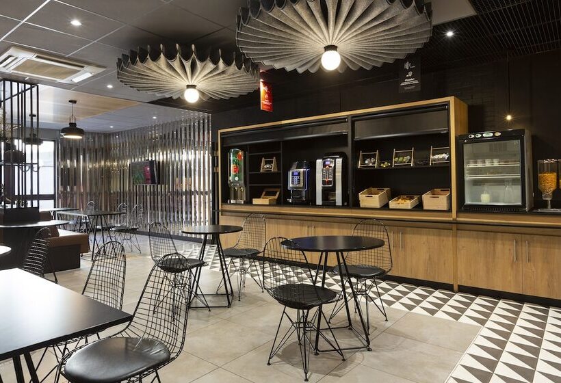 هتل Ibis Marseille Centre Prefecture