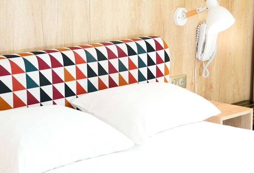 هتل Ibis Styles Caen Centre Historique