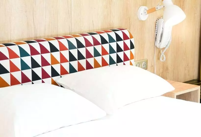 Hotel Ibis Styles Caen Centre Historique