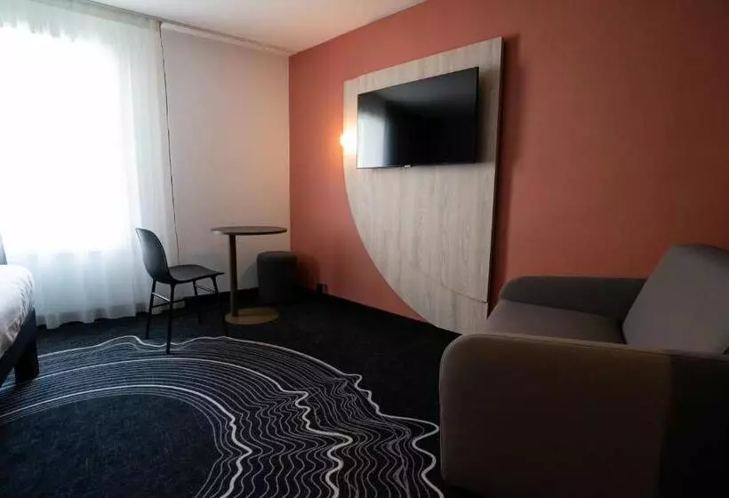 Hotel Ibis Styles Paris Porte De Versailles  Mairie D Issy