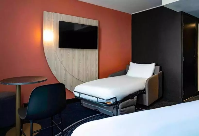 Hotel Ibis Styles Paris Porte De Versailles  Mairie D Issy