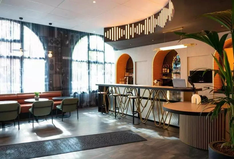 Hotel Ibis Styles Paris Porte De Versailles  Mairie D Issy
