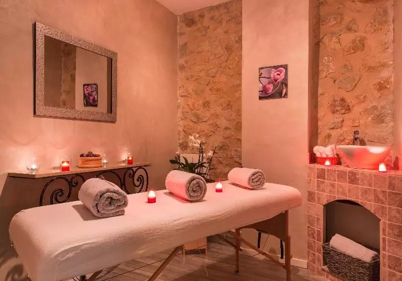 La Bastide De Tourtour Hotel & Spa