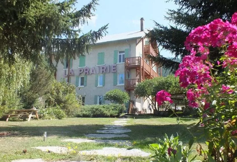 Отель La Prairie