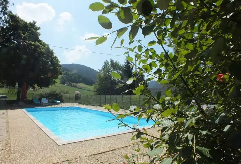 Отель La Prairie