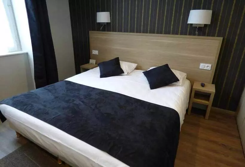 Logis Au Grand Hotel Et Son Restaurant