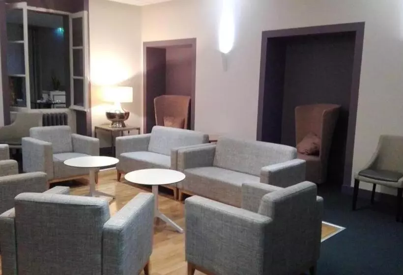 Logis Au Grand Hotel Et Son Restaurant