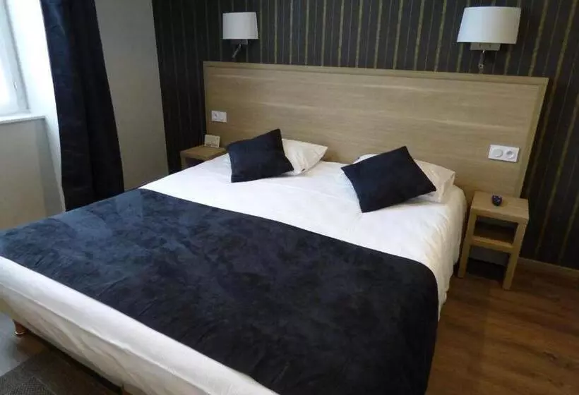 Logis Au Grand Hotel Et Son Restaurant