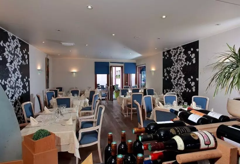 酒店 Logis Le Luth