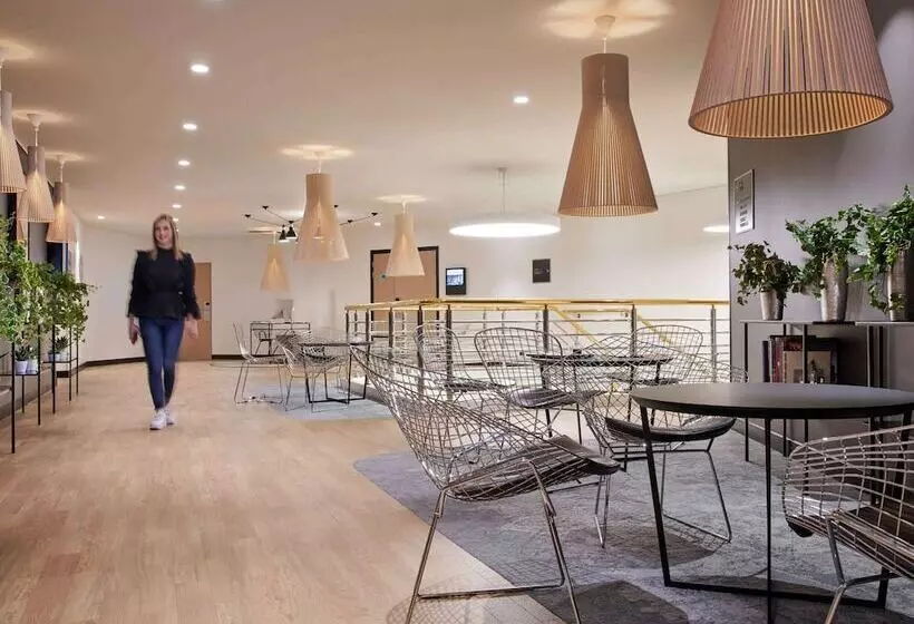 فندق Mercure Paris La Defense