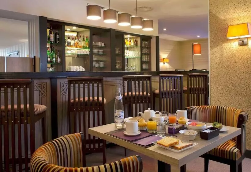 Отель Mercure Vichy Thermalia