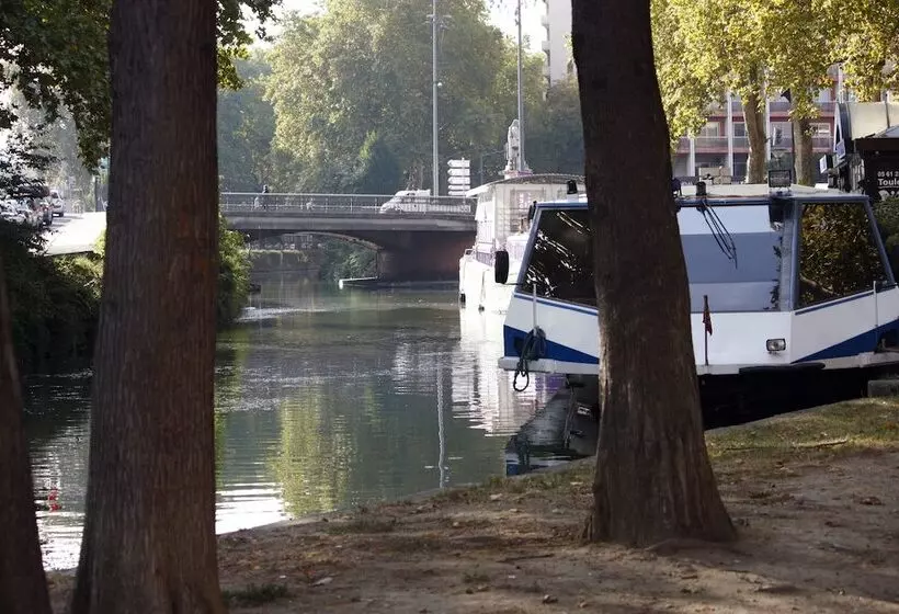 Отель Occitania Centre Toulouse Matabiau