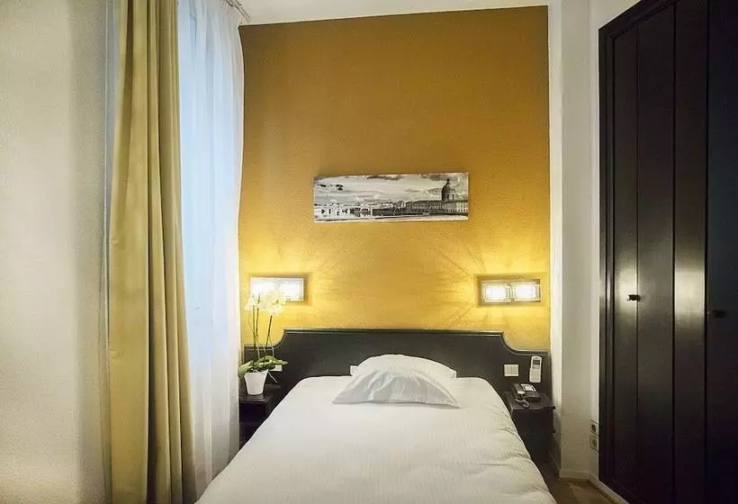 Отель Occitania Centre Toulouse Matabiau