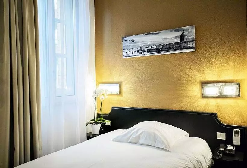 Отель Occitania Centre Toulouse Matabiau