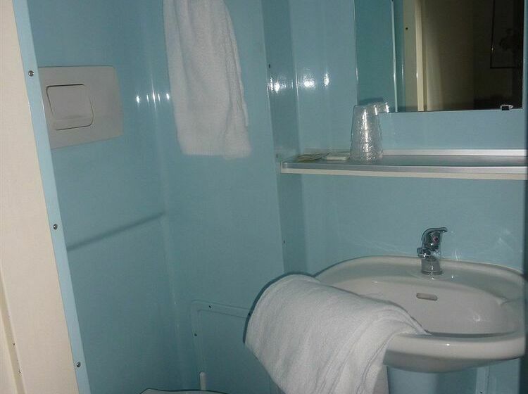 هتل Prince Albert Louvre