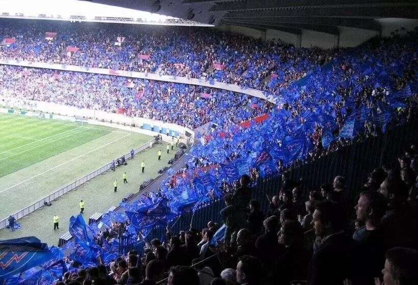 ホテル Queens Boutique Hôtel