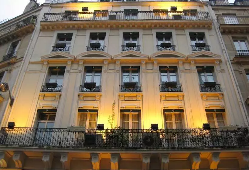 ホテル Queens Boutique Hôtel