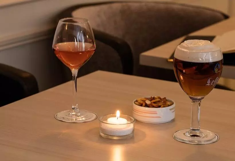 ホテル Queens Boutique Hôtel