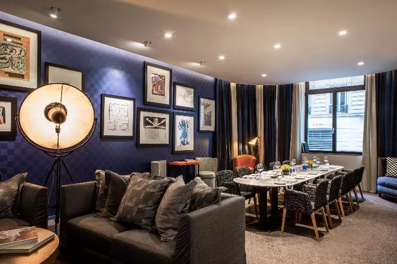 ホテル Sofitel Paris Arc De Triomphe