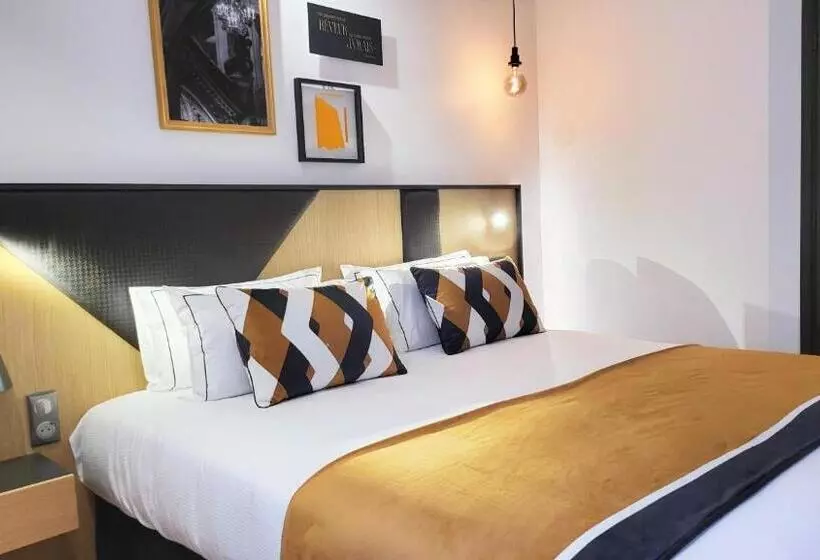 Hotel Star Champs Elysees