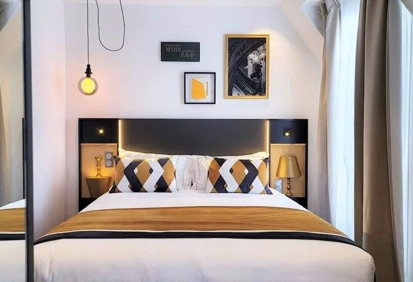 Hotel Star Champs Elysees