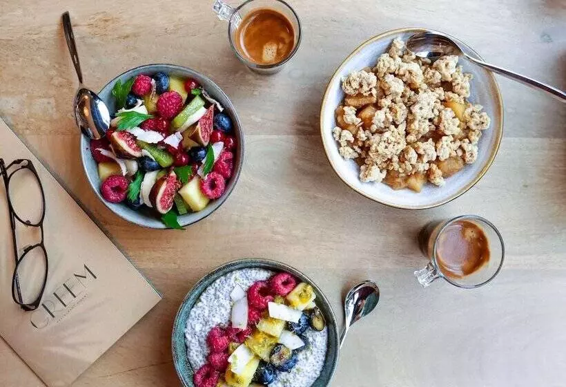 Novotel Paris La Defense Esplanade