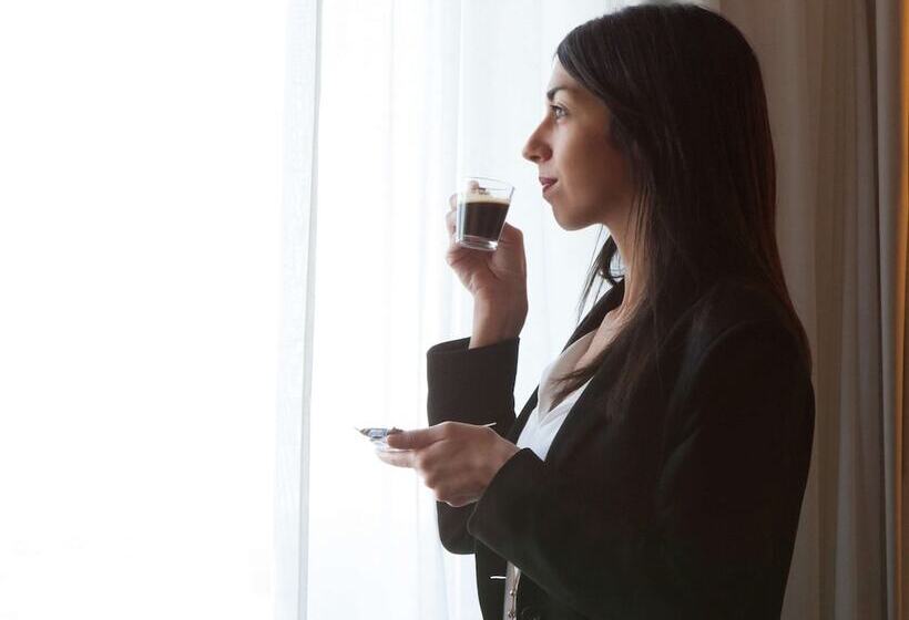 Novotel Paris La Defense Esplanade