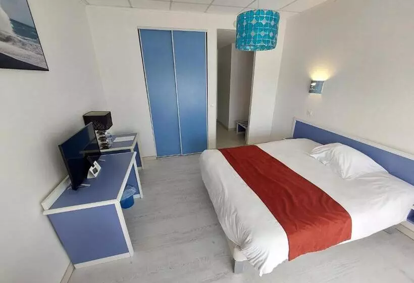 Logis Hotels Hôtel Et Restaurant Le Relais Des Garrigues