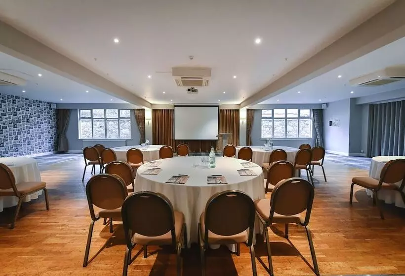 בית מלון כפרי Glen Mhor