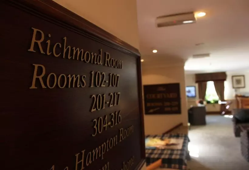 호텔 Kingston Lodge