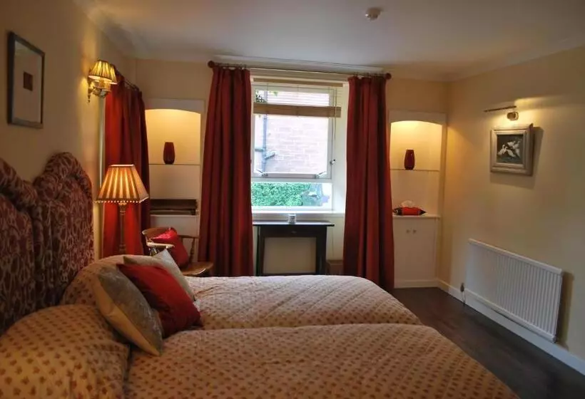 Hotel Lands Of Loyal