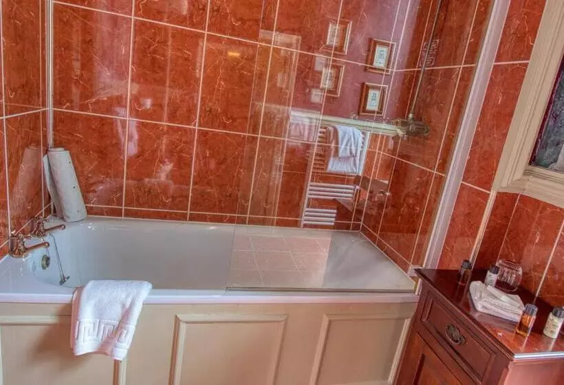 فندق Lumley Castle