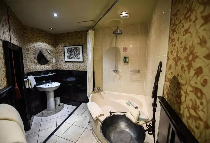 فندق Lumley Castle