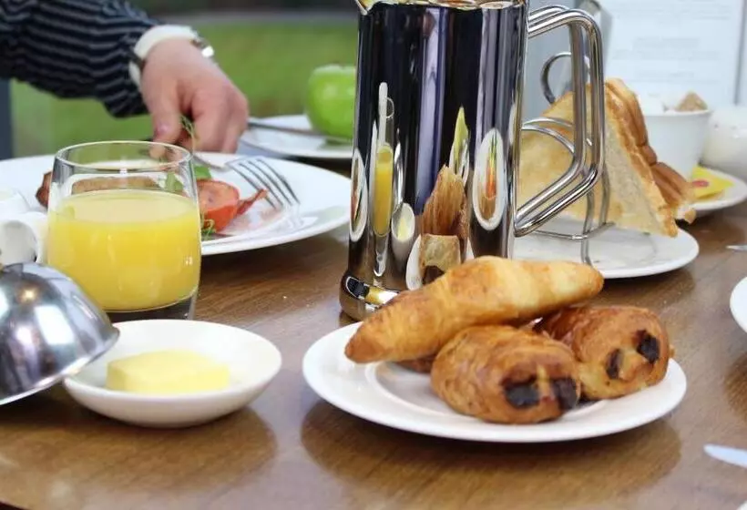 فندق Lumley Castle