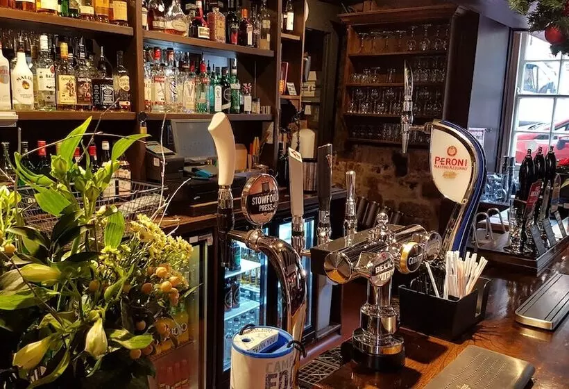 ホテル Noel Arms A Bespoke