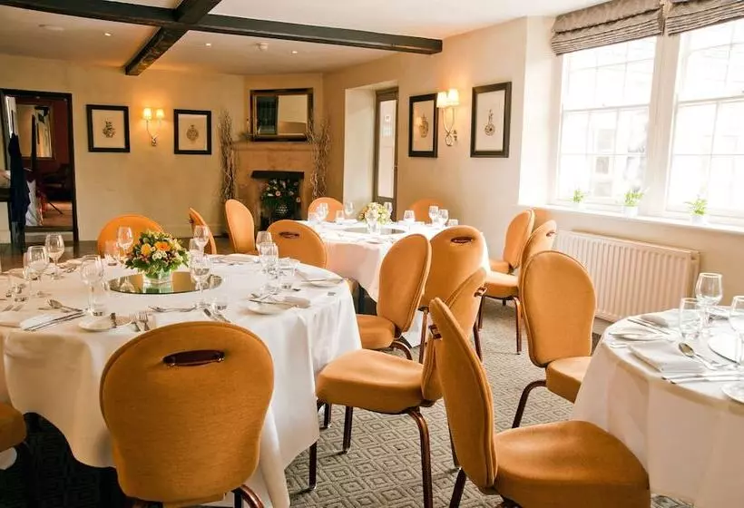 ホテル Noel Arms A Bespoke