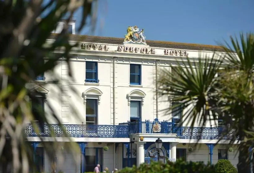 Отель Royal Norfolk