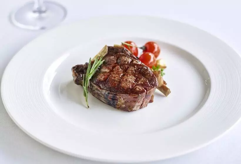 هتل Rubens At The Palace