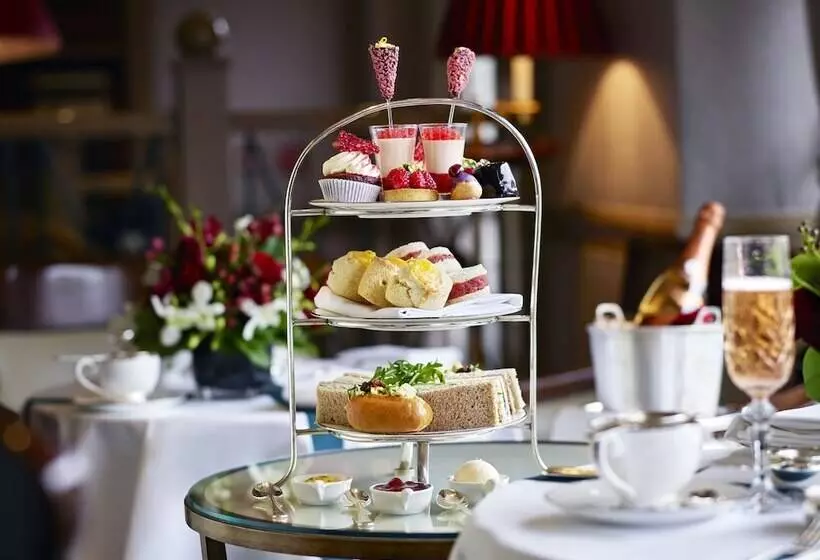 هتل Rubens At The Palace