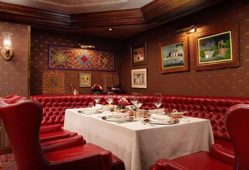 هتل Rubens At The Palace