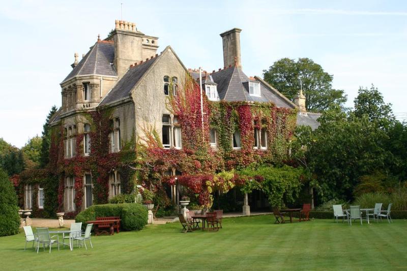 酒店 The Rudloe Near Bath Marco Pierre White