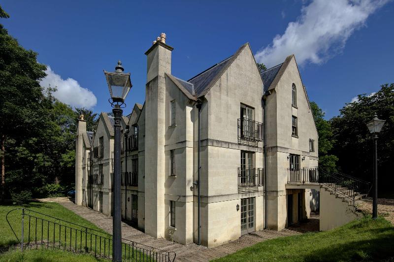 酒店 The Rudloe Near Bath Marco Pierre White