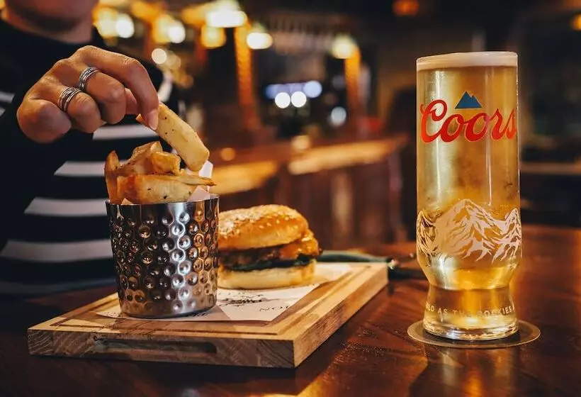 בית מלון כפרי The Knaresborough Inn The Inn Collection Group