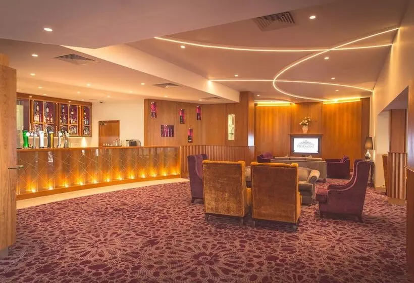 ホテル The Stormont